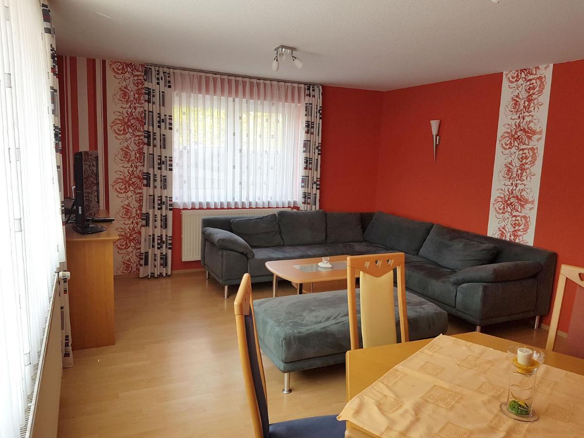 Monteurwohnungen Goeb - Nicht Fuer Urlaubsgaeste Geisa Esterno foto
